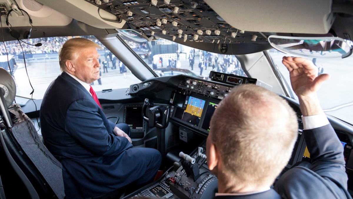 donald_trump_fauci_critici_fb_32332400