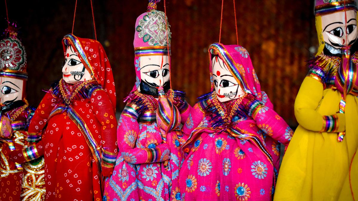 fake-news-manipulare-marionete-rusia_98369400