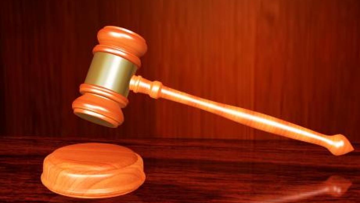 ccr_decizie_aur_regulament_cdep_pixabay_60051300