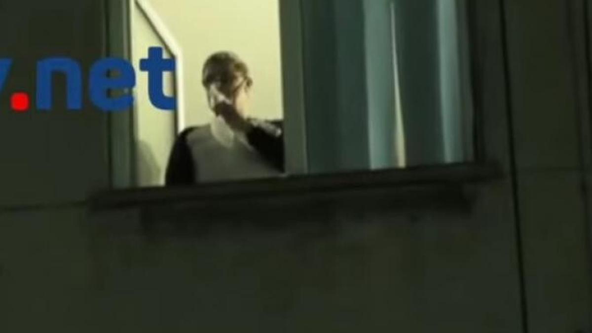 barbat-masca-brasov-filmare-mesaj_72116900