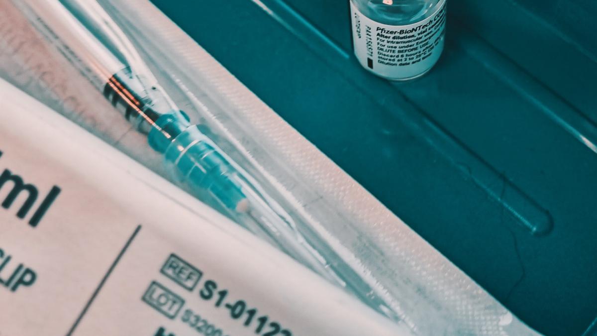 pfizer_eficienta_vaccin_unsplash_57828500