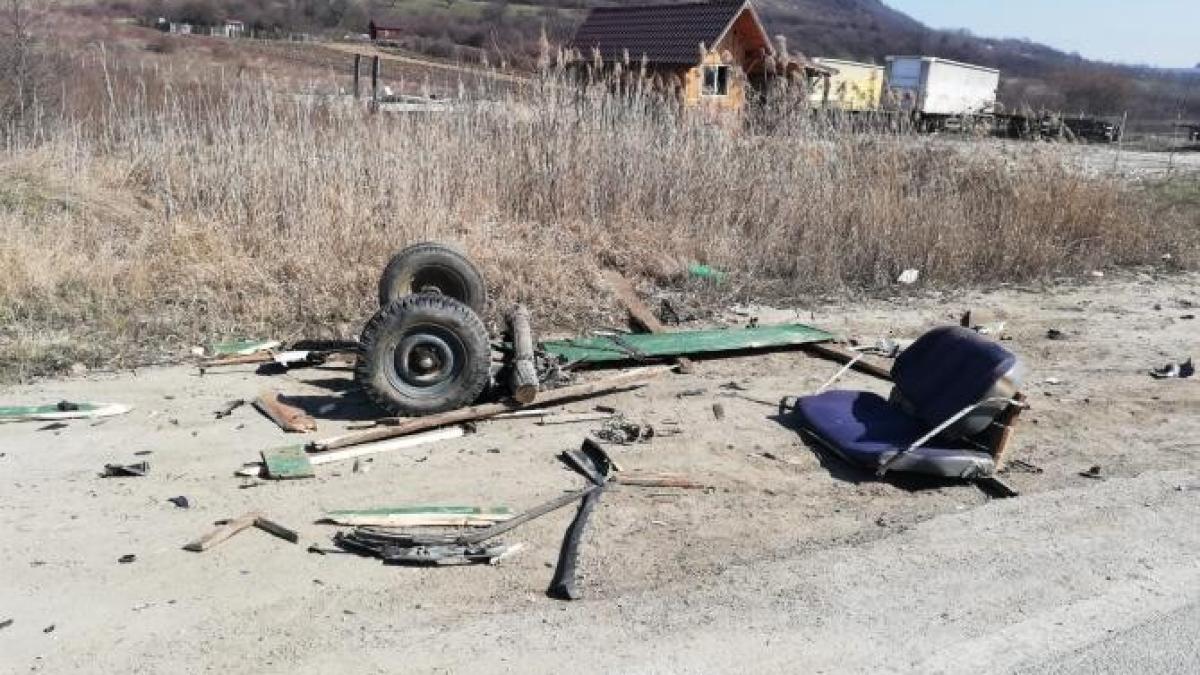 caprc-ccprc-86rutprc-ccprc-a6aprc-ccprc-86-spulberataprc-ccprc-86-de-pe-sprc-ccprc-a6osea-de-o-autoutilitaraprc-ccprc-86--o-persoanaprc-ccprc-86-transportataprc-ccprc-86-la-spital_50702900