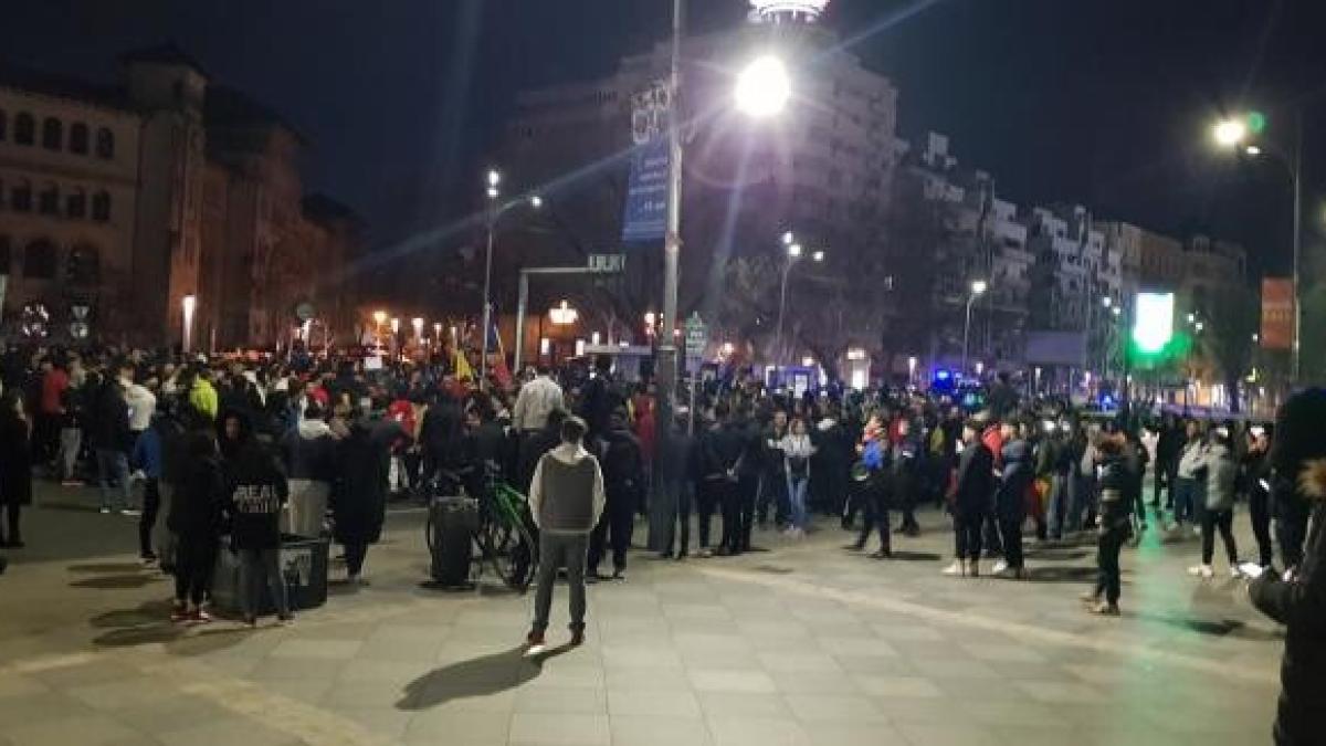 proteste-de-amploare--marele-absent--mirel-palada--catre-razvan-dumitrescu-de-ce-te-miri_13660300