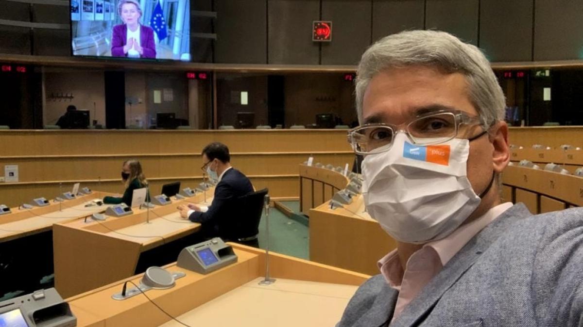 ministru-guvern-ciolos_26472400