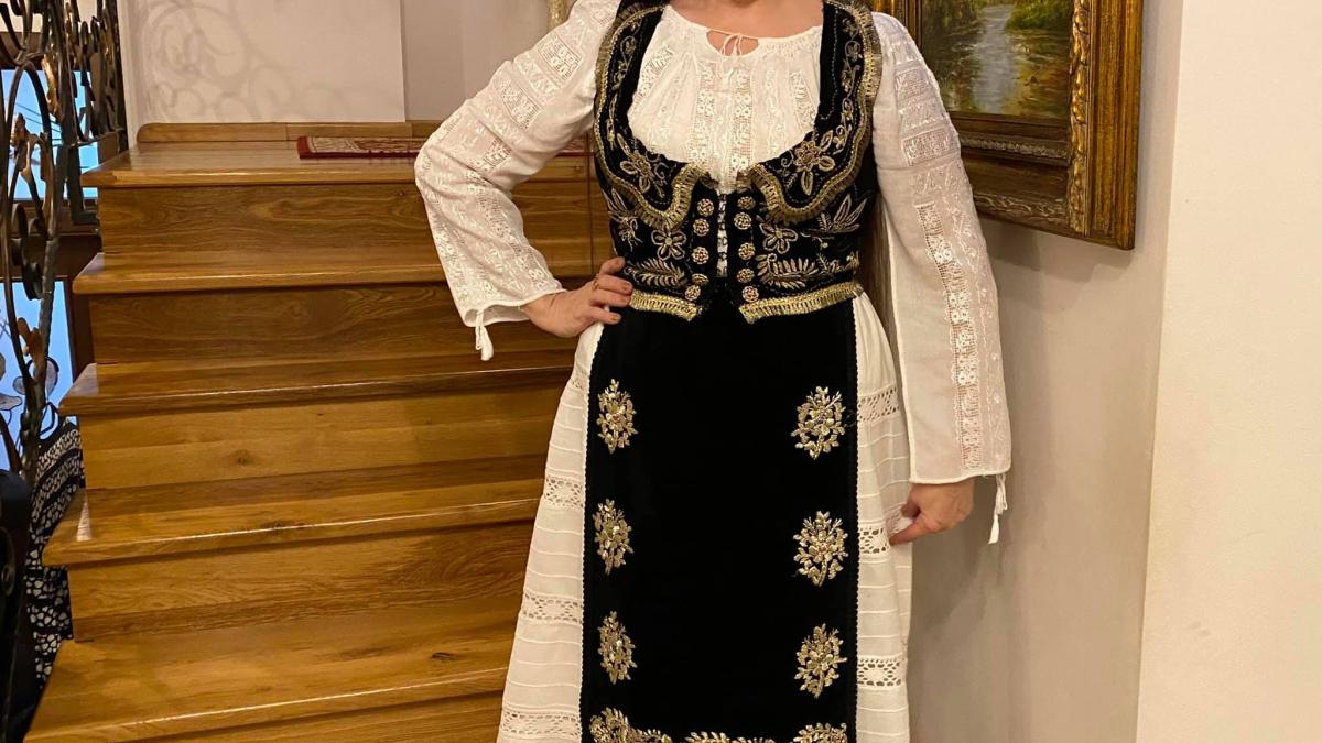 maria-dragomroiu-nelu-ploiesteanu_81033100