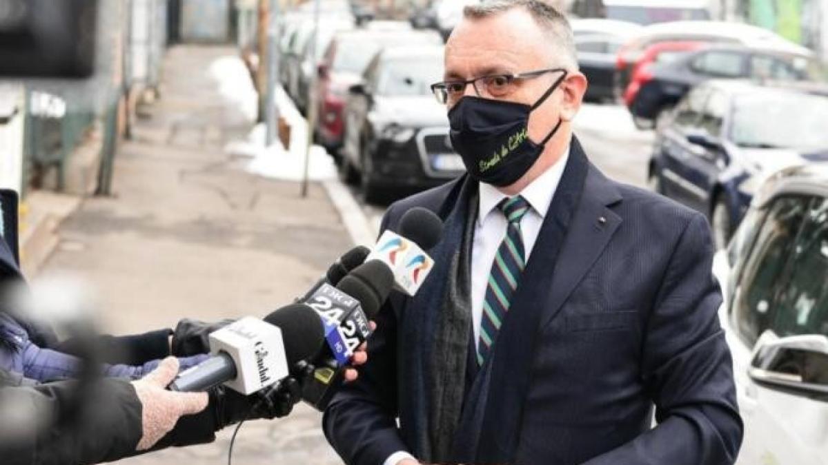 sorin-ciprc-ccprc-82mpeanu-trimite-secretarii-de-stat-iprc-ccprc-82n-tprc-ccprc-a6araprc-ccprc-86--campanie-de-testare-sprc-ccprc-a6i-vaccinare-iprc-ccprc-82n-sprc-ccprc-a6coli_98763300