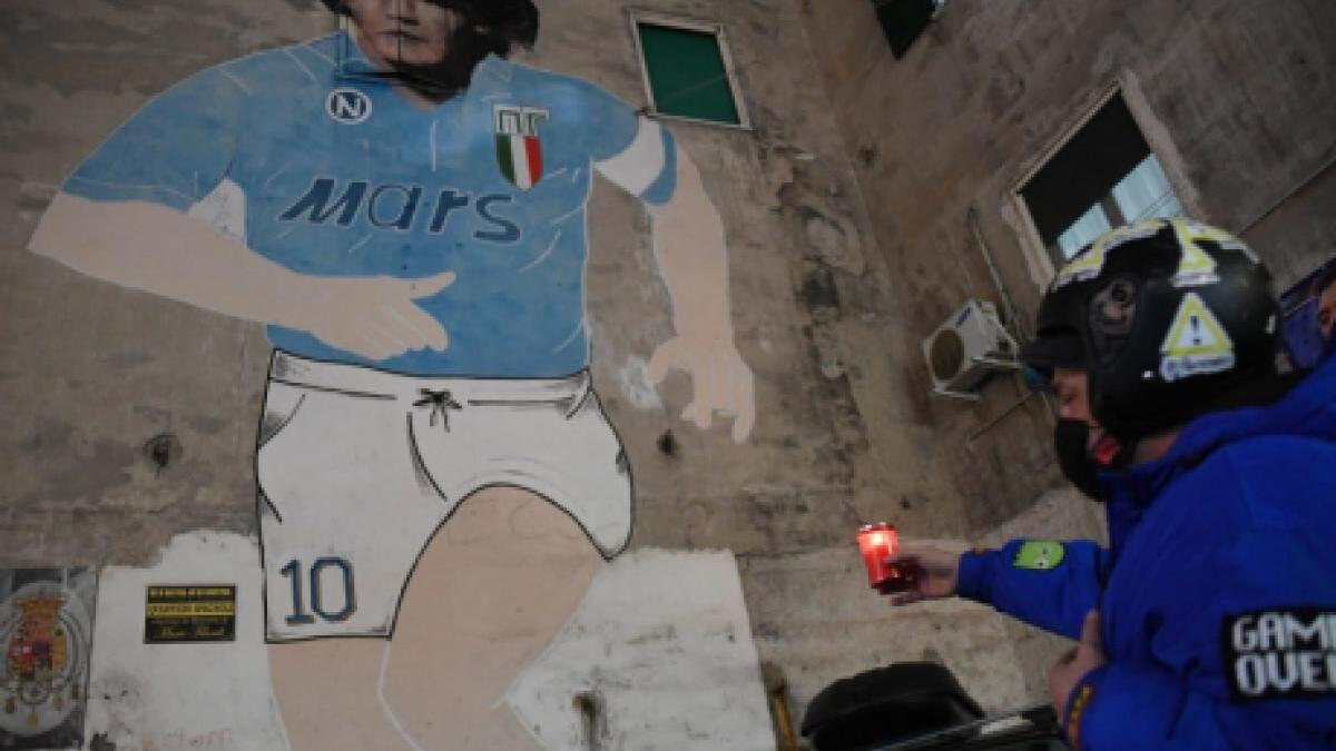 avocatul-lui-maradona-sustine-ca-fiicele-sale-l-au-furat-si-abandonat_96567900