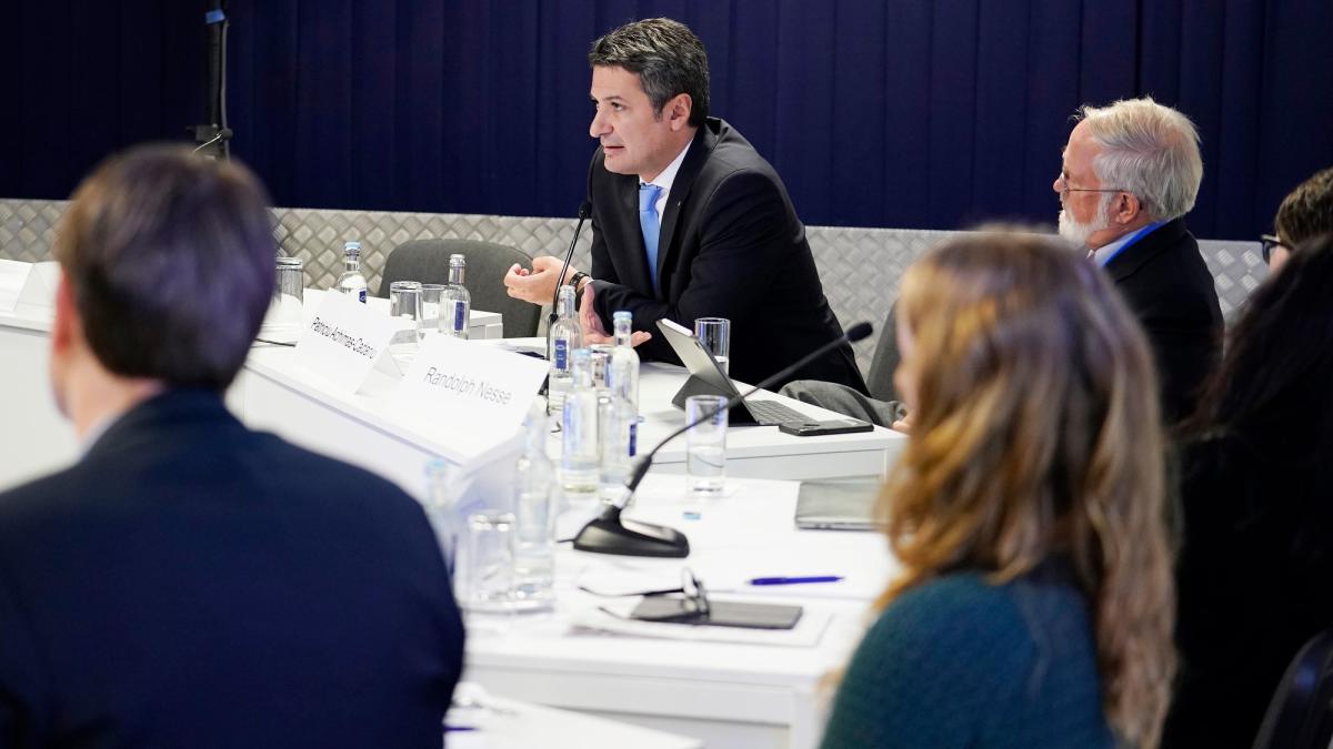 ziua-mondiala-a-sanatatii--7-aprilie--patriciu-achimas-cadariu--mesaj_88520800