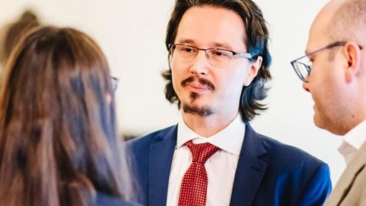 facebook---cristi-danilet_91932700