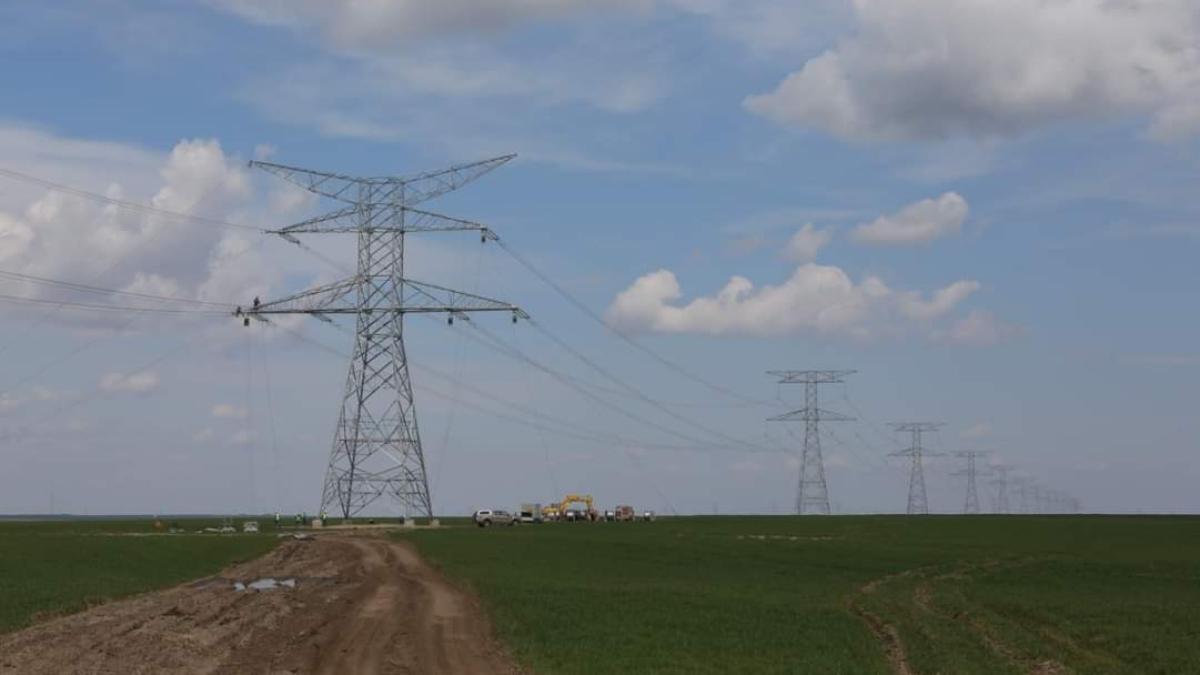 transelectrica_linie_investitie_1_83680200