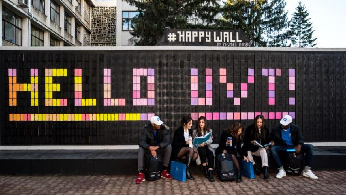 universitatea-de-vest-timisoara-a-lansat-platforma-de-cercetare-inovare-de-dezvoltare-in-inteligenta-artificiala_34244300