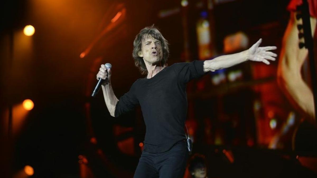 mick-jagger-si-dave-grohl--melodie-care-sarbatoreste-iesirea-angliei-din-lockdown_36228800