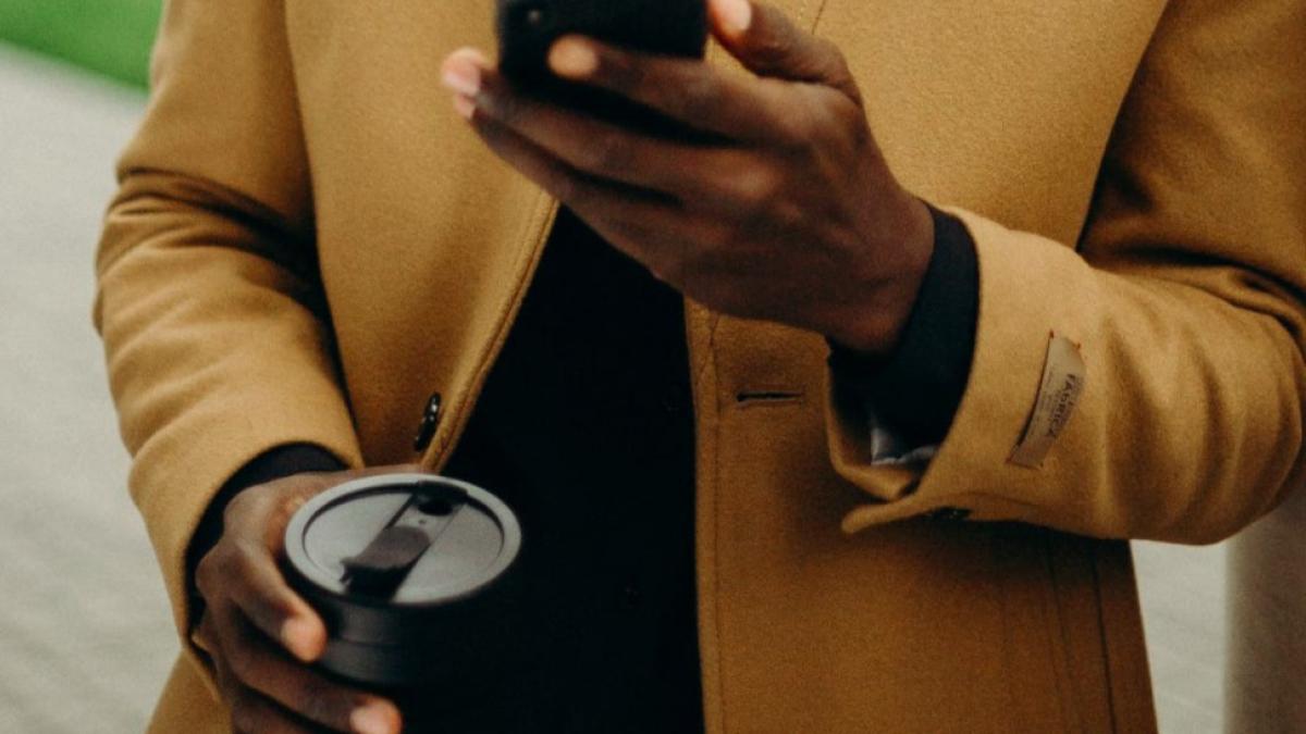 abuz_online_rasism_international_pexels_44079100