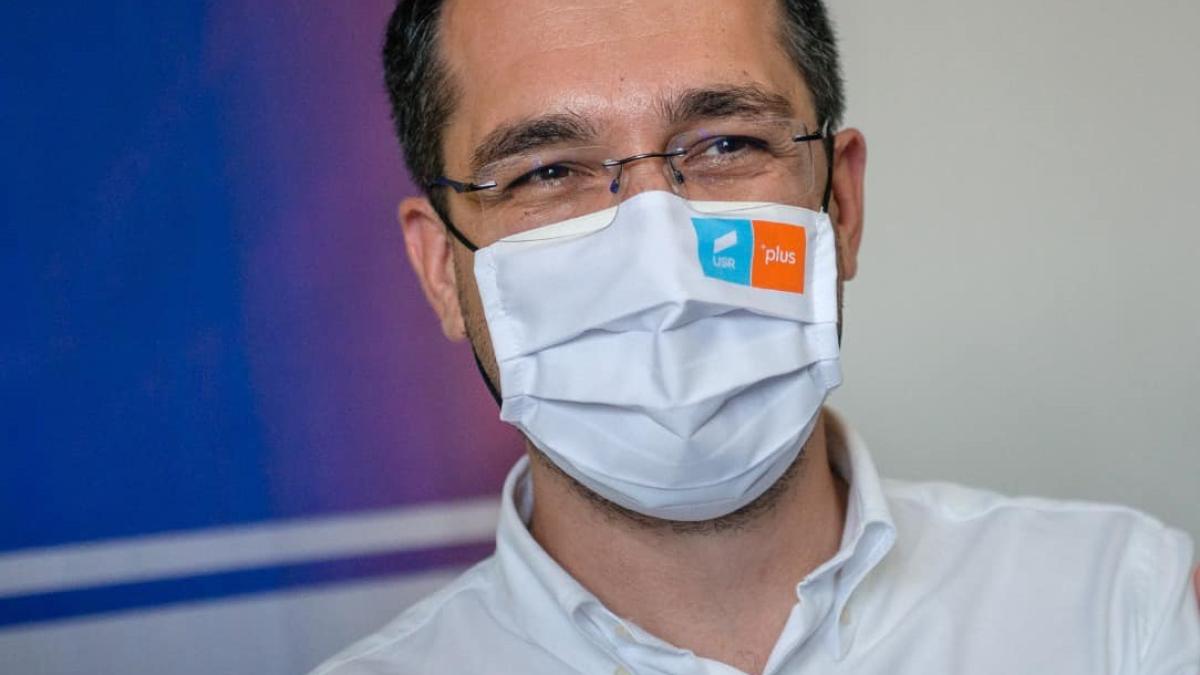 diicot-a-preluat-plangerea-privind-accesarea-registrului-electronic-de-vaccinari-de-catre-stefan-voinea--consilierul-lui-vlad-voiculescu-2_95376100