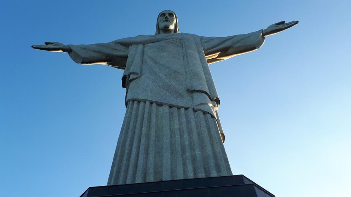 statuie-rio-luminata-jo_58293400