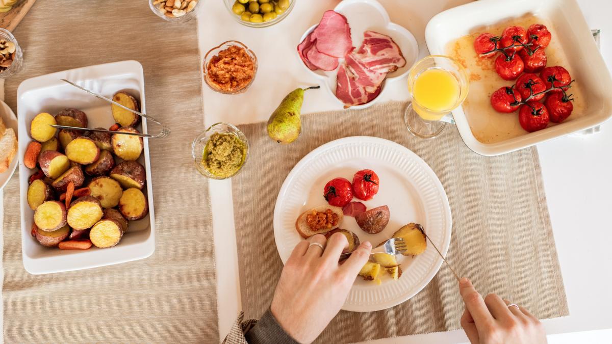 pexels-alexy-almond-3758053_84255800