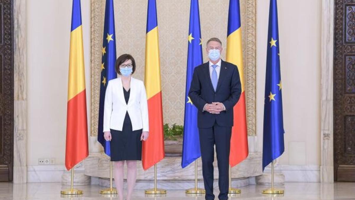 va-fi-vlad-voiculescu-consilierul-ioanei-mihaprc-ccprc-86ilaprc-ccprc-86-raprc-ccprc-86spunsul-ministrului-saprc-ccprc-86naprc-ccprc-86taprc-ccprc-86tprc-ccprc-a6ii_73472400