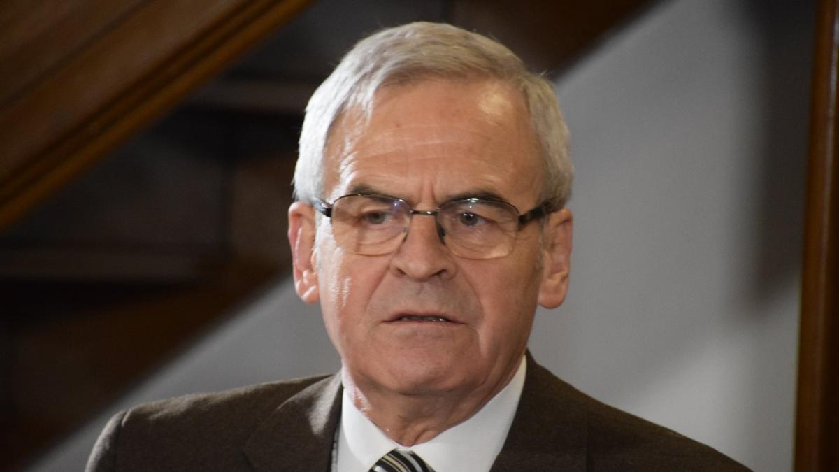 laszlo-tokes-reunificarea-nationala-deasupra-granitelor_44584400