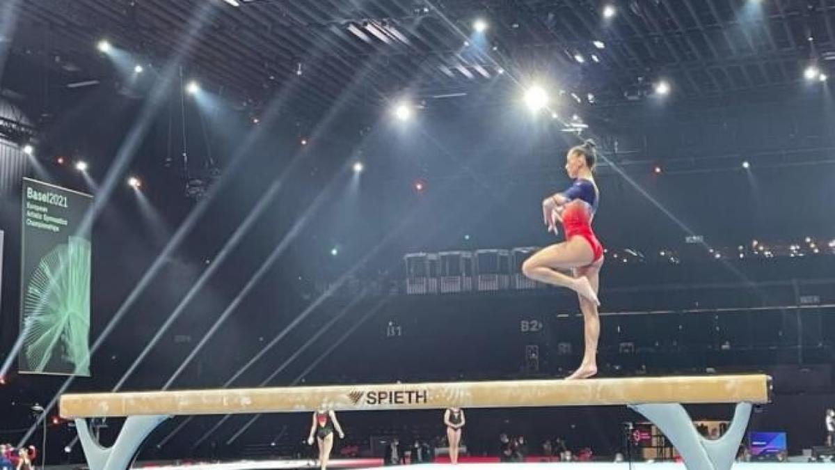 larisa-iordache--premiataprc-ccprc-86-la-campionatele-europene-de-la-basel_66009000