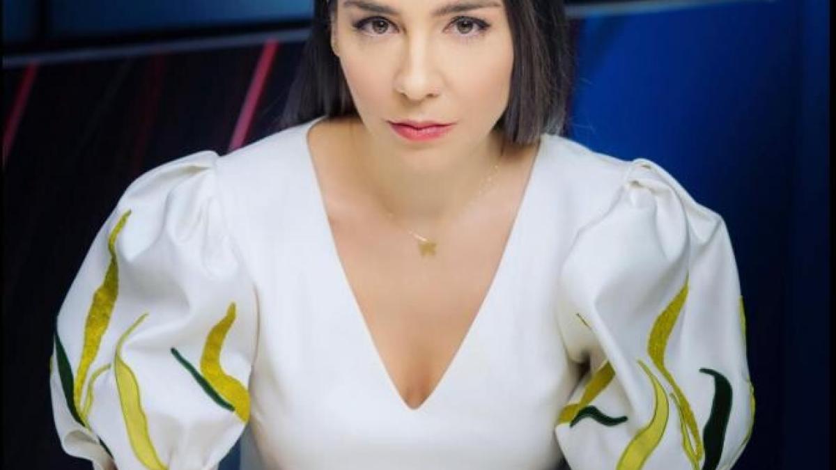 miercuri--28-aprilie-2021--claudia-tapardel-va-asteapta-la-dcnews-tv--il-are-invitat-pe-siegfried-muresan--vicepresedinte-al-partidului-popularilor-europeni-_18439800