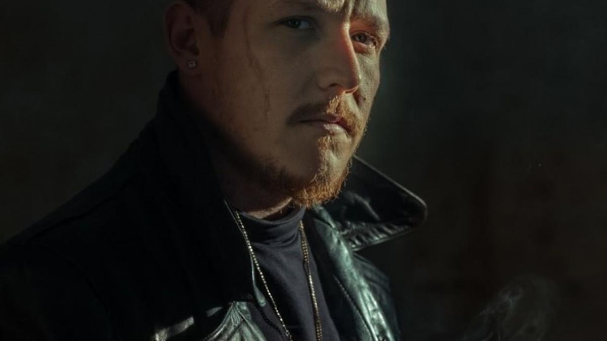 whats-up--probleme-cu-inima-vreau-sa-mi-cer-iertare-fata-de-toti-oamenii-carora-le-am-gresit_84323900