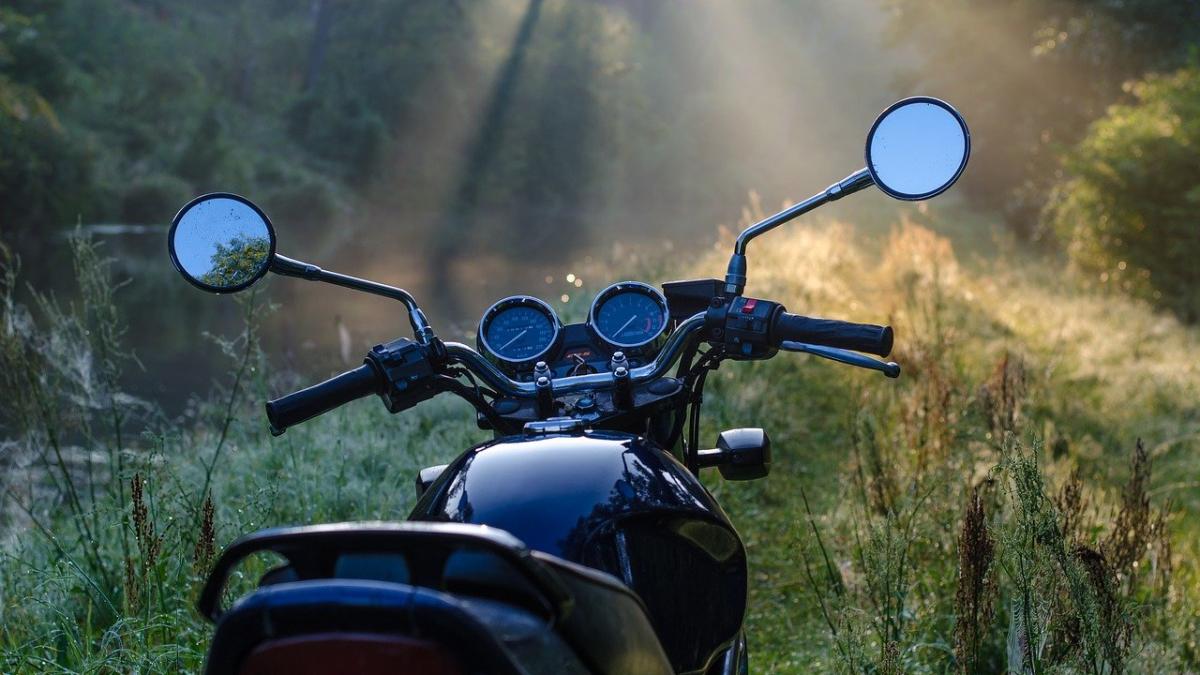 frati_india_carat_cadavru_mama_motocicleta_55033400