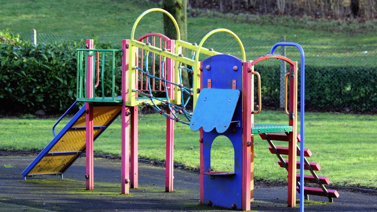 fetita_rapita_loc_joaca_slatina_pexels_42953500