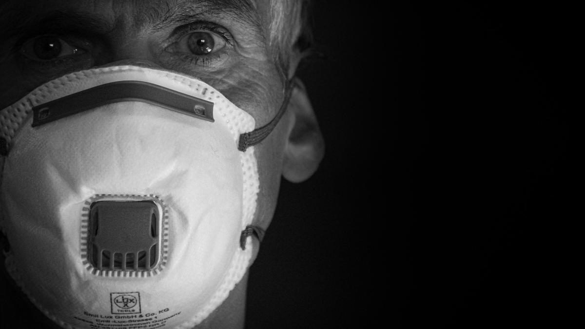 mask-4934337_1920-7_19153300