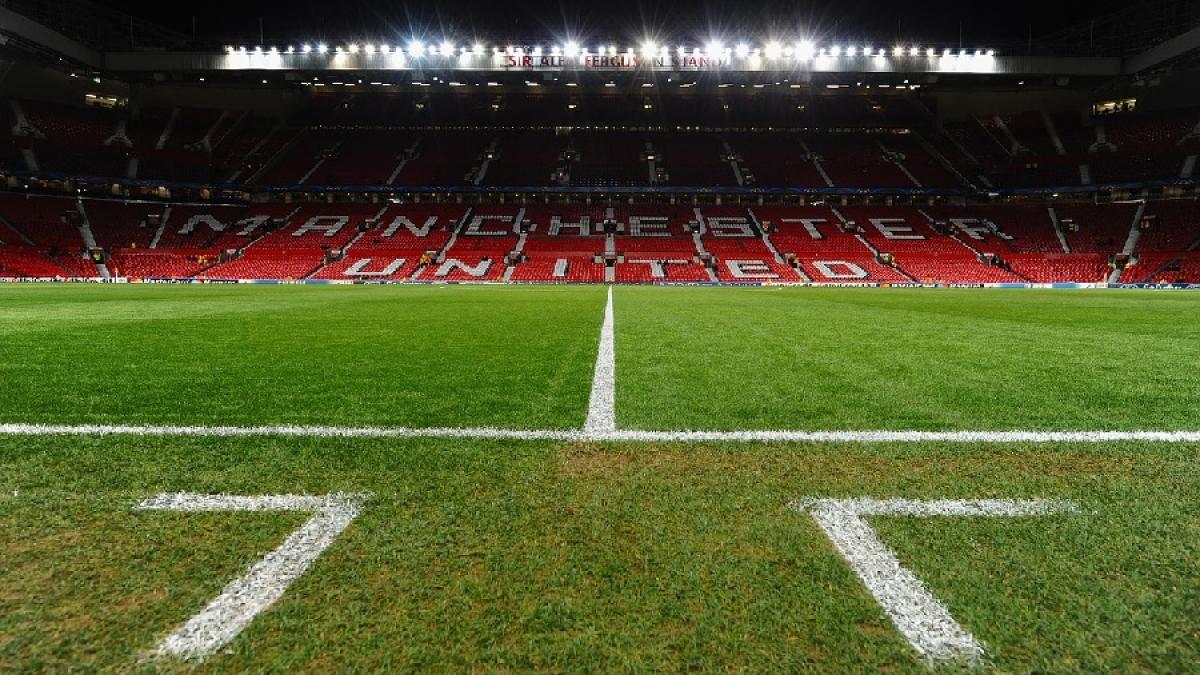 miscare-globala-de-boicotare-a-retelelor-de-socializare--uefa--itf--hamilton--man--united-s-au-alaturat-protestului_76081400