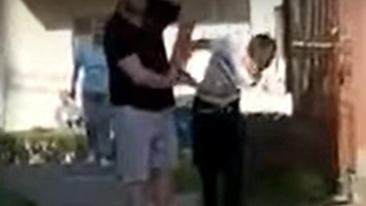 constanta_bataie_copil_youtube_captura_01233000