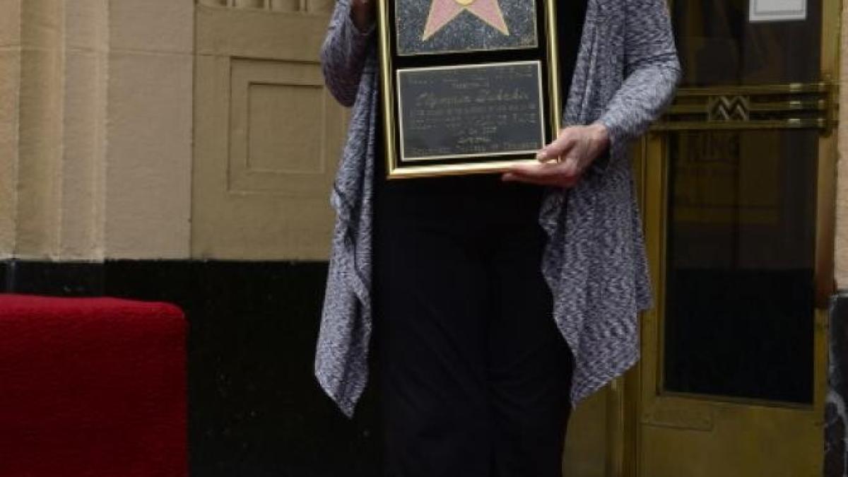 olympia_dukakis_a_murit_actrita_agerpres_31946000