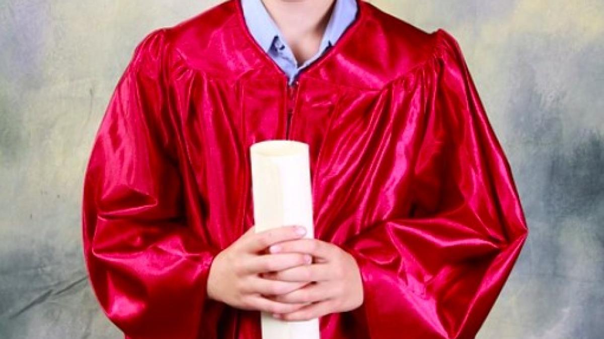 copil_absolvire_ilustrativ_pxb_60473900