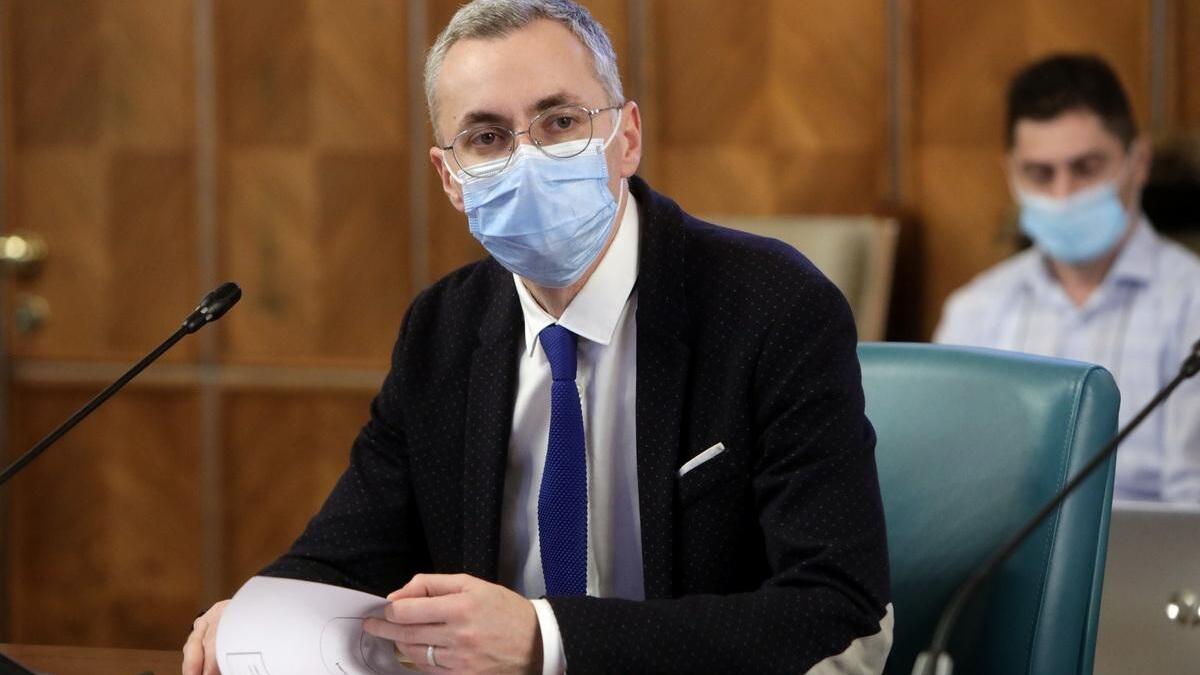 stelian-ion-bani-pentru-instantele-din-romania_11348000