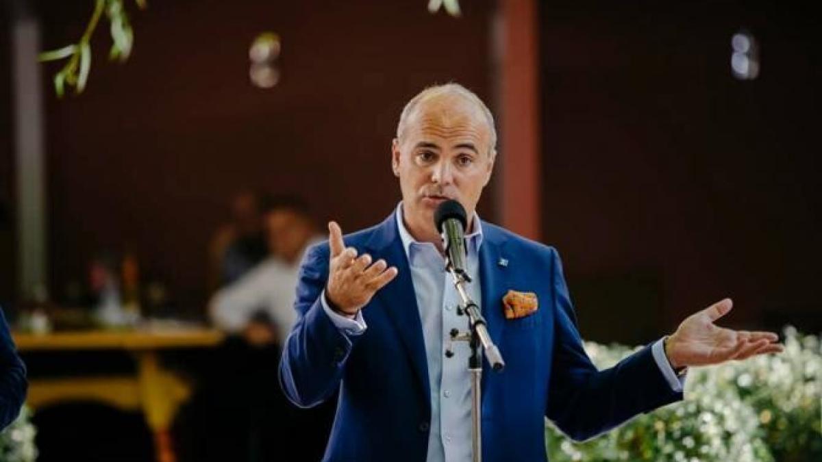 bugetul-capitalei--votat-maprc-ccprc-82ine--raresprc-ccprc-a6-bogdan---va-trece--se-va-ajunge-la-o-situatprc-ccprc-a6ie-foarte-claraprc-ccprc-86_16385300