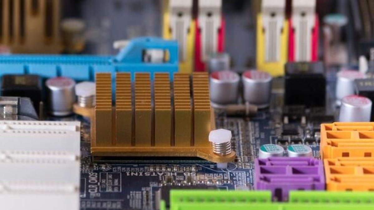 fabrici-de-cipuri-iprc-ccprc-82n-arizona--ca-raprc-ccprc-86spuns-la-criza-globalaprc-ccprc-86_90616000