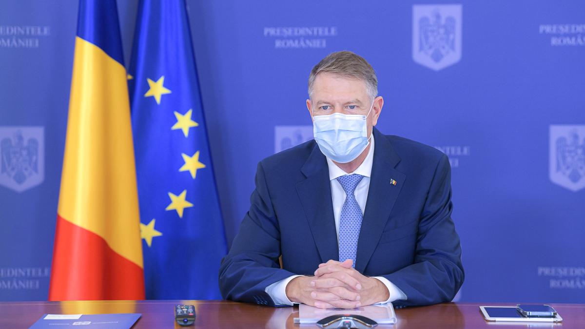 klaus-iohannis-decorat-presidency-ro_78483600