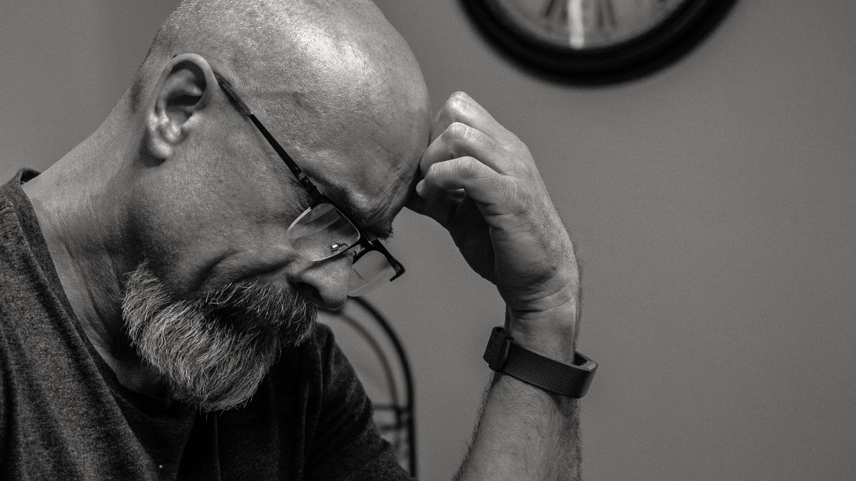 barbati_chelie_forme_severe_covid_pexels_64621500