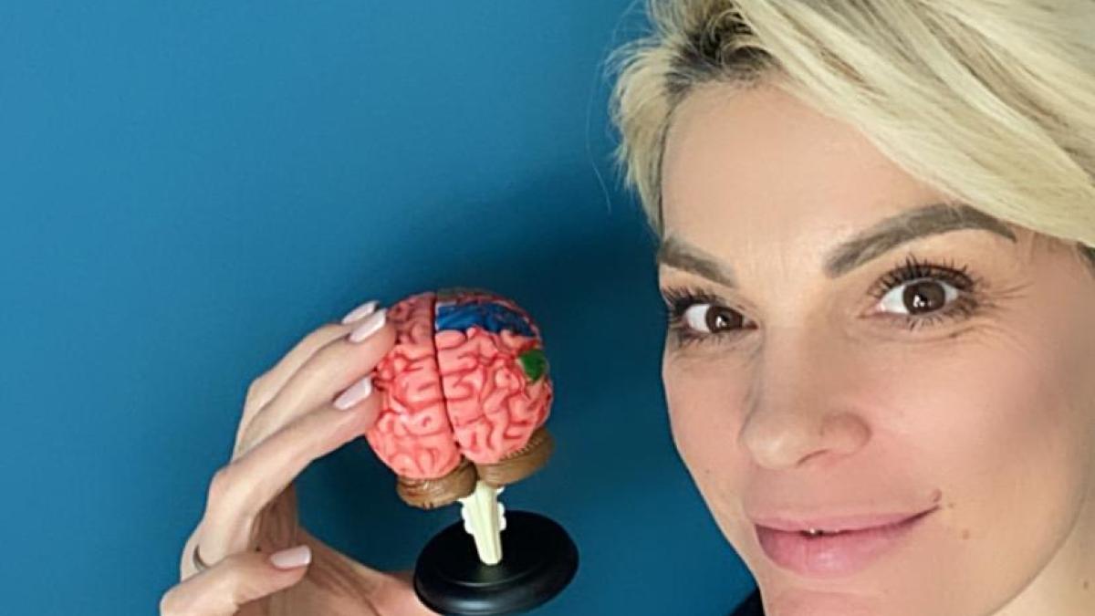 anca-alungulesei_09712700