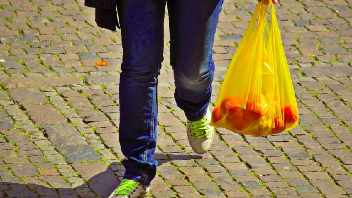 marea_britanie_pungi_scumpe_ilustrativ_pxb_52756300