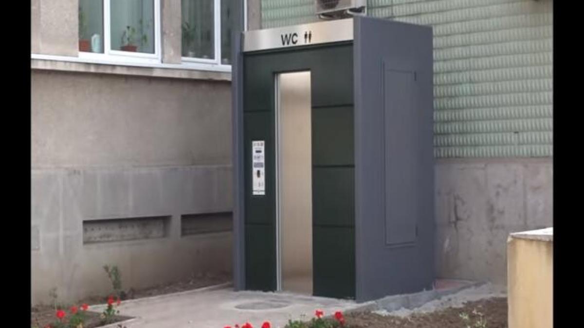 toaleta_publica_slatina_copil_blocat_cpv_54888400