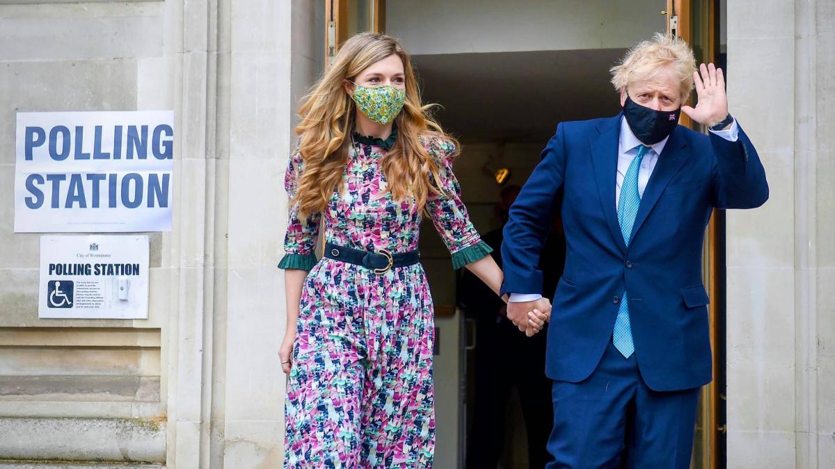 boris_johnson_ancheta_vacanta_lux_fb_51485400