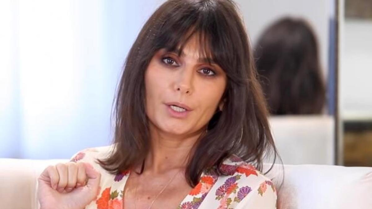 dana-budeanu_72064200_87594400