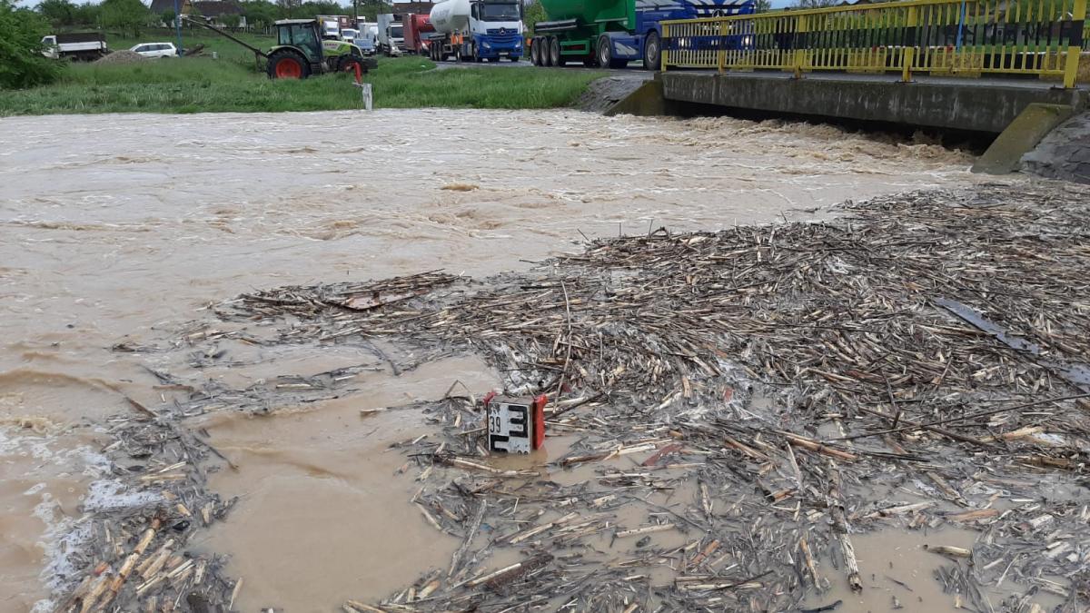 galerie-foto-inundatprc-ccprc-a6ii-istorice-iprc-ccprc-82n-satu-mare_02872800