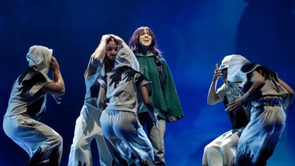 roxen--imagini-de-pe-scena-eurovision-2021--a-impresionat-audientprc-ccprc-a6a-cu-o-nouaprc-ccprc-86-sesiune-de-repetitprc-ccprc-a6ii_39313300