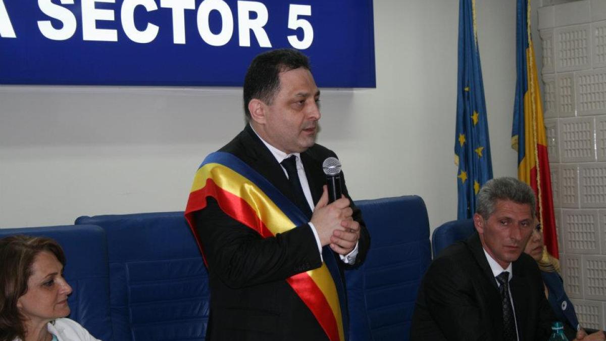 marian_vanghelie_condamnat_gusa_lupta_stat_paralel_fb_89088700