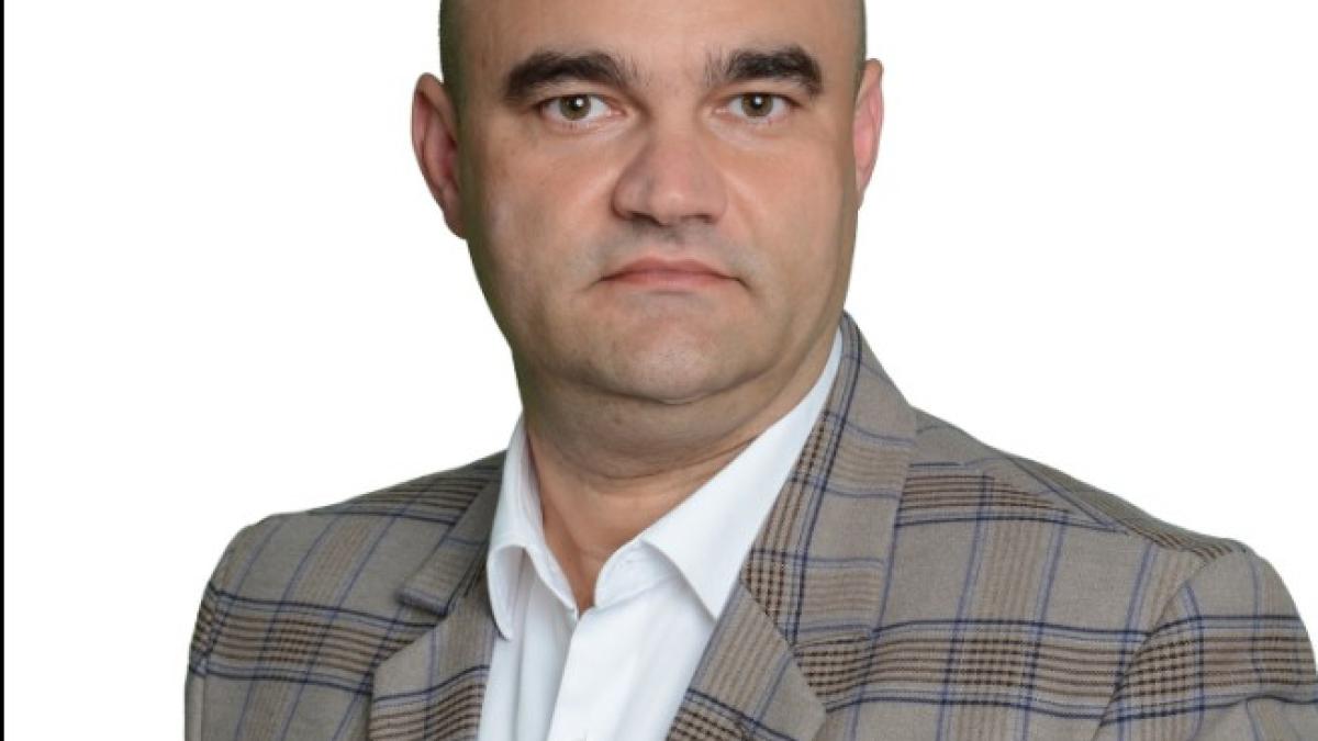 guvernul-citu-si-iohannis--ignorati-de-prefectul-usr--nicusor-ciocan--brailenii-nu-au-voie-sa-iasa-din-casa--dupa-ora-22-00_40632800