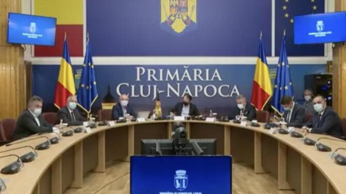 citu-boc-cluj-emil-boc-pnl-congres-sefie-partid_54120300