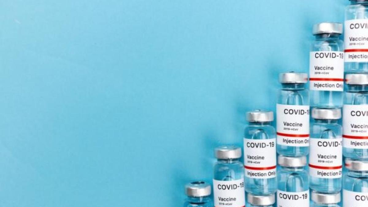 vaccin_coronavirus_vasi_radulescu_medic_foto_pexels_46527000