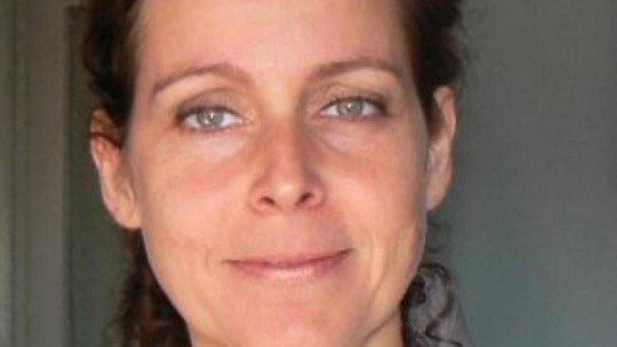 valerie-ciolos-villemin--sotia-lui-dacian-ciolos--a-spus-ca-se-simte-naucita-dupa-ce-a-patit-la-aeroportul-din-bucuresti-_95561700