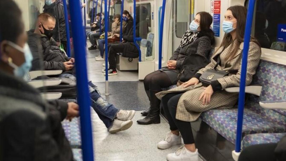 unde-se-pot-infecta-oamenii-cel-mai-usprc-ccprc-a6or-cu-noul-coronavirus---iprc-ccprc-82n-avion--tren-sau-autobuz---avantaje-sprc-ccprc-a6i-dezavantaje_45494800